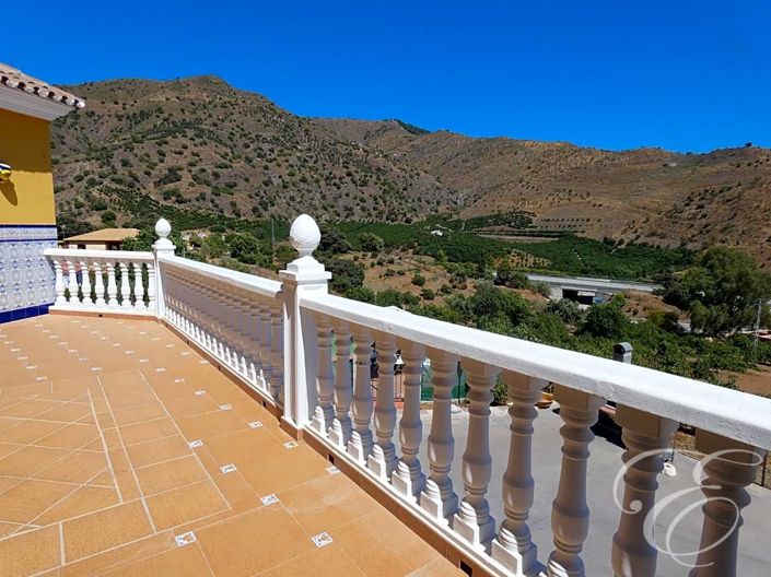 Image No.3-Propriété de 7 chambres à vendre à Casabermeja