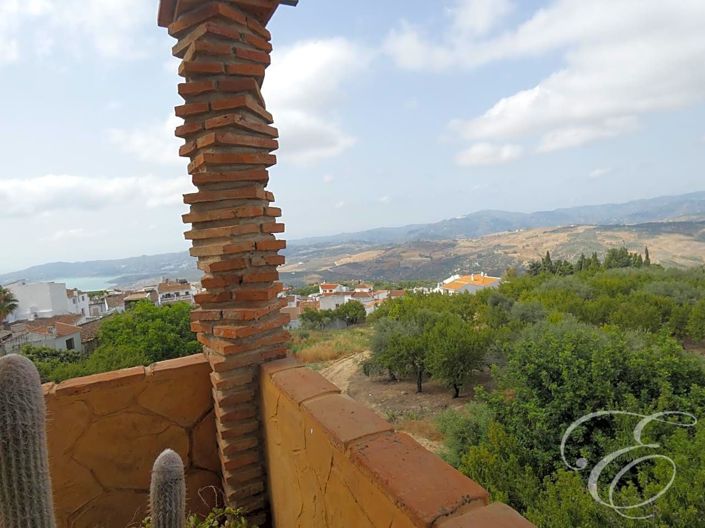 Image No.2-Propriété de 4 chambres à vendre à Periana