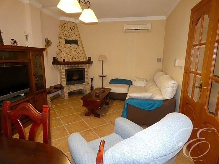 Image No.3-Propriété de 4 chambres à vendre à Periana