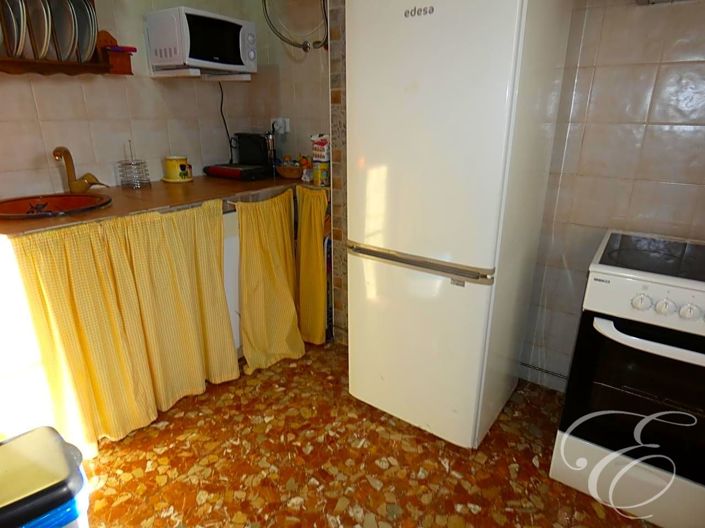 Image No.5-3 Bed Property for sale