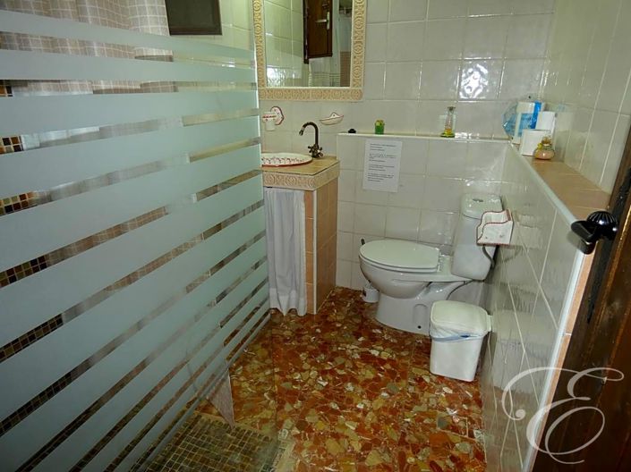 Image No.9-3 Bed Property for sale