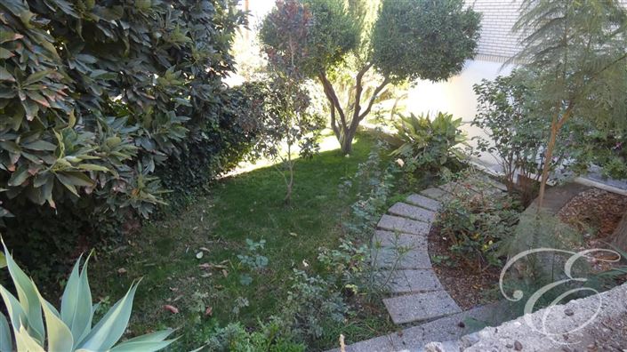 Image No.14-4 Bed Property for sale