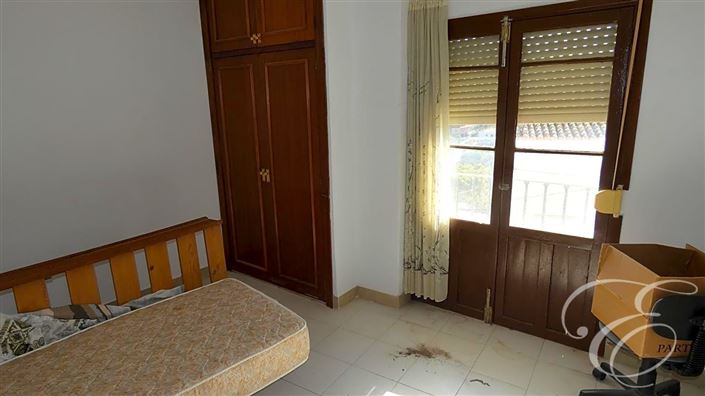 Image No.12-Propriété de 4 chambres à vendre à Benamargosa