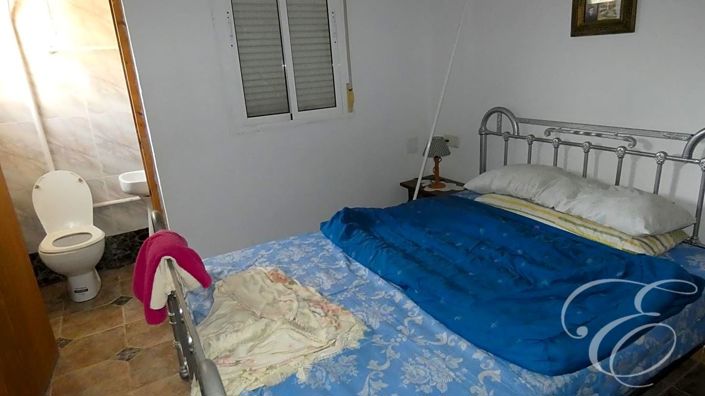 Image No.9-Propriété de 4 chambres à vendre à Benamargosa