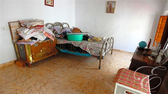 Image No.7-3 Bed Property for sale