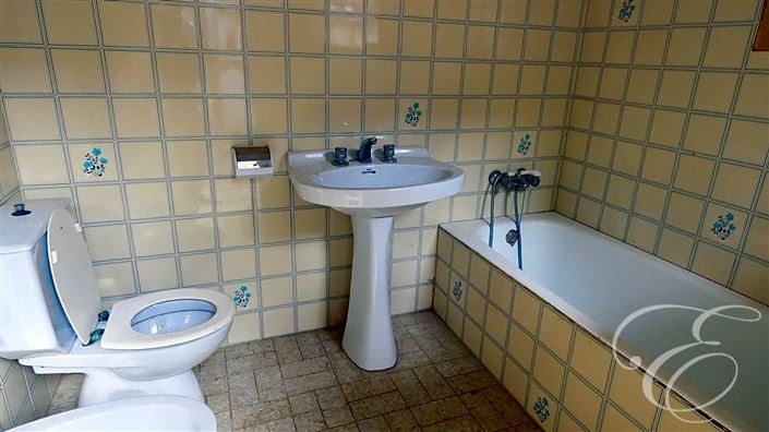 Image No.9-3 Bed Property for sale