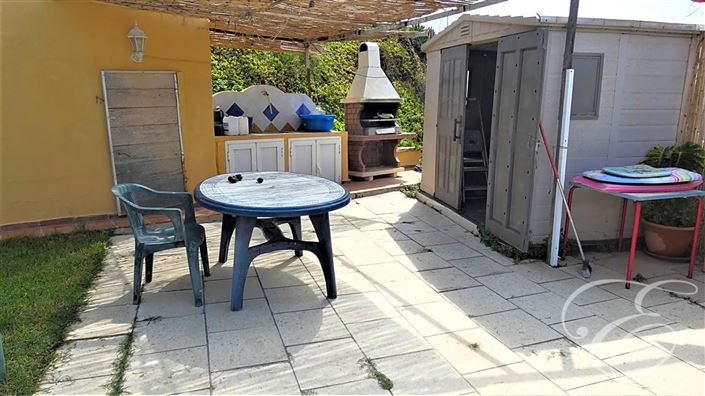 Image No.15-3 Bed Property for sale