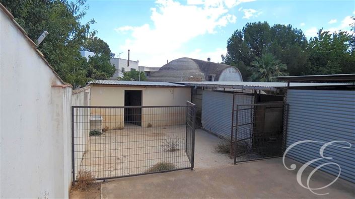 Image No.11-3 Bed Property for sale