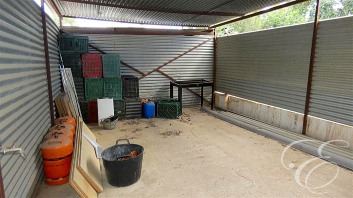 Image No.12-3 Bed Property for sale