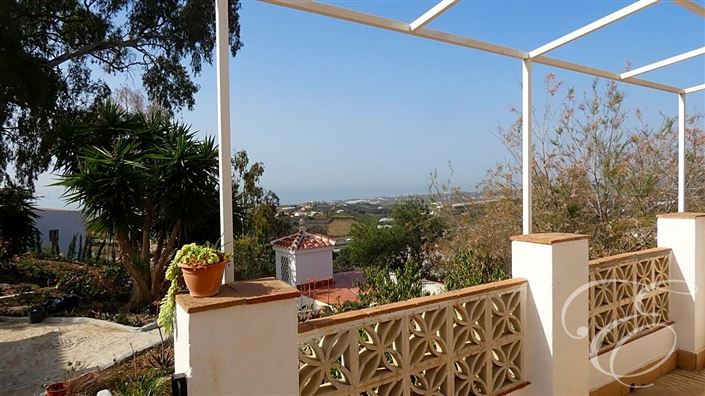 Image No.13-7 Bed Property for sale