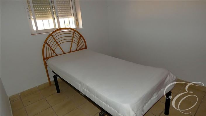 Image No.18-7 Bed Property for sale