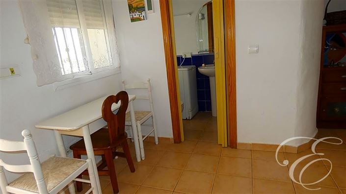 Image No.22-7 Bed Property for sale