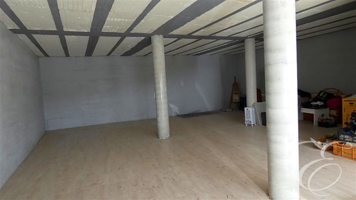 Image No.26-7 Bed Property for sale