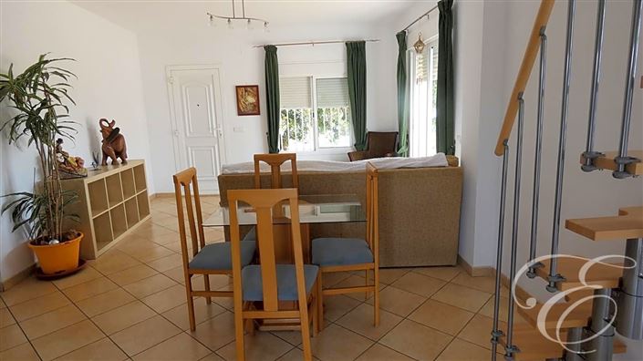 Image No.4-7 Bed Property for sale