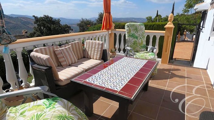 Image No.37-6 Bed Property for sale