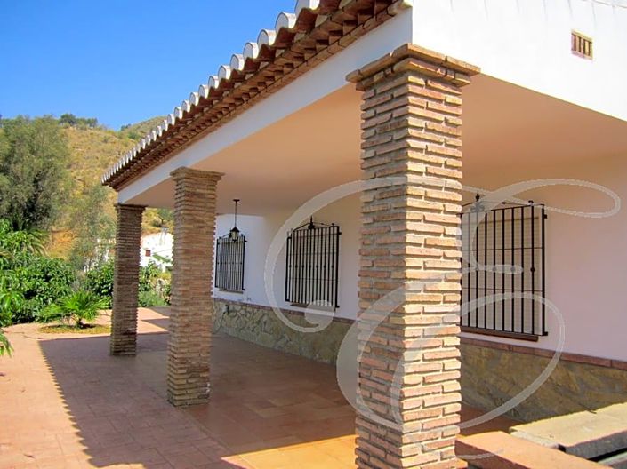 Image No.5-3 Bed Property for sale