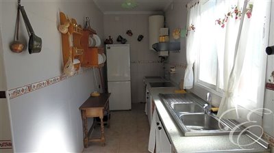 7c0f5a5c-0003693412