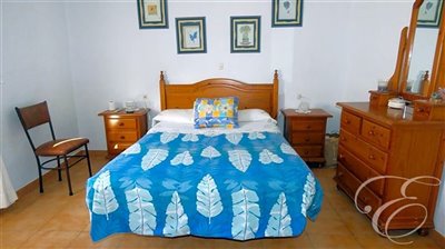 4e0515a4-0003616378