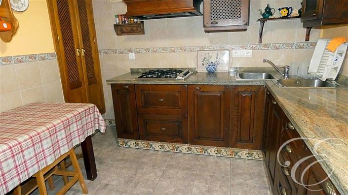 Image No.6-Propriété de 6 chambres à vendre à Iznájar