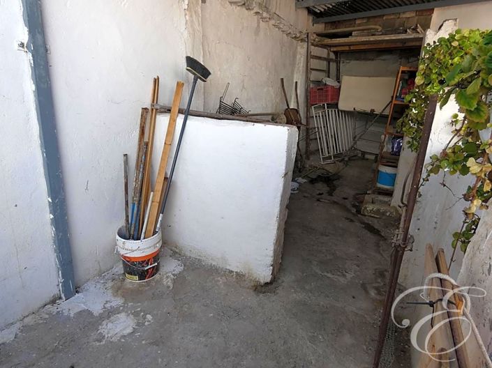 Image No.15-3 Bed Property for sale