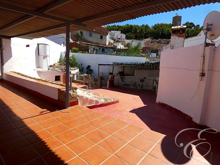 Image No.2-3 Bed Property for sale