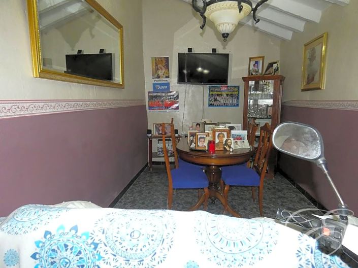 Image No.5-3 Bed Property for sale