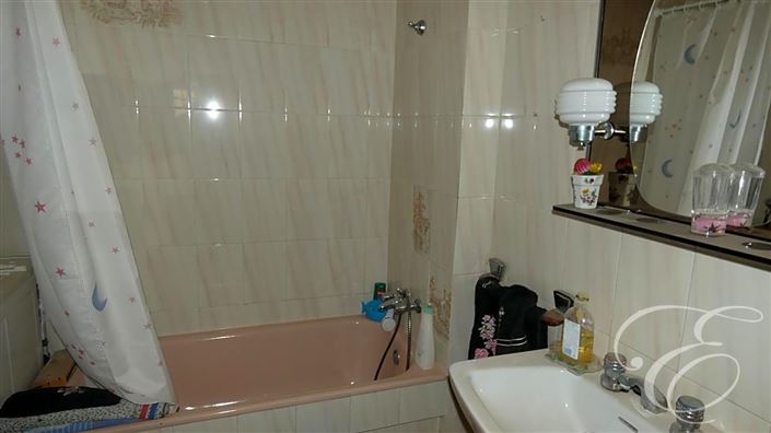 Image No.9-3 Bed Property for sale