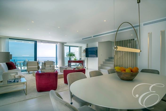 Image No.5-4 Bed Property for sale