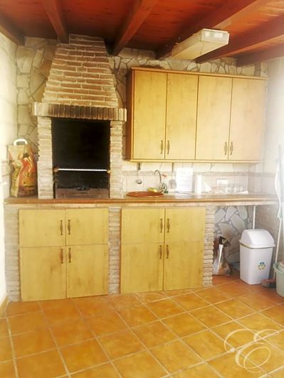 Image No.25-7 Bed Property for sale