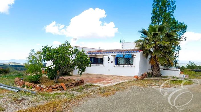 Image No.15-2 Bed Property for sale