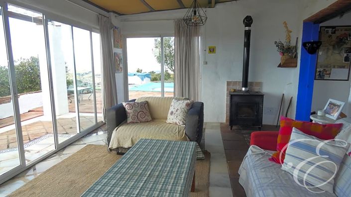 Image No.6-2 Bed Property for sale