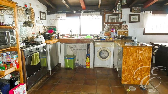 Image No.9-2 Bed Property for sale