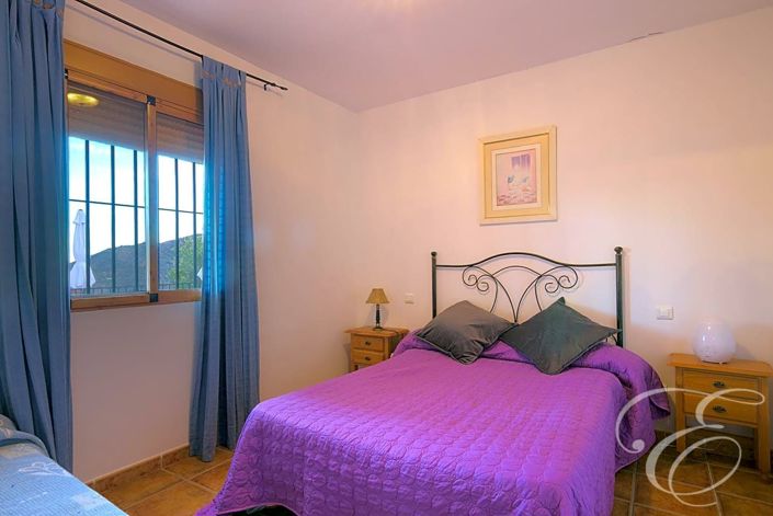 Image No.9-4 Bed Property for sale