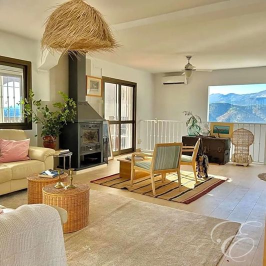 Image No.9-4 Bed Property for sale