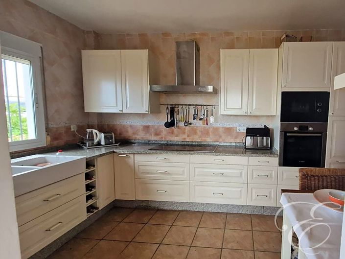 Image No.4-Propriété de 4 chambres à vendre à Alcaucín