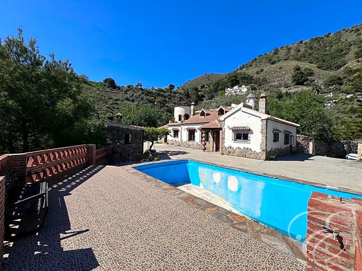 Image No.1-Propriété de 5 chambres à vendre à Cómpeta