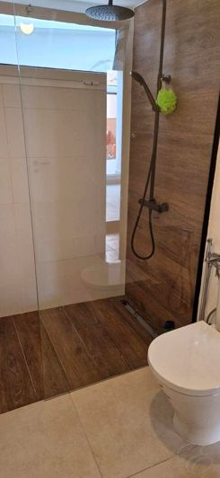 Image No.11-3 Bed Property for sale