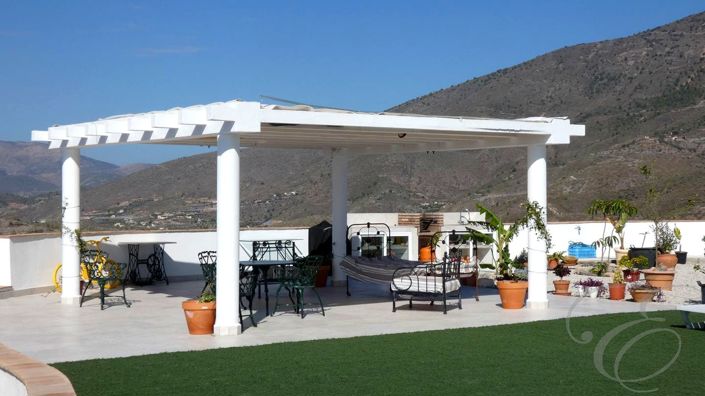 Image No.14-2 Bed Property for sale