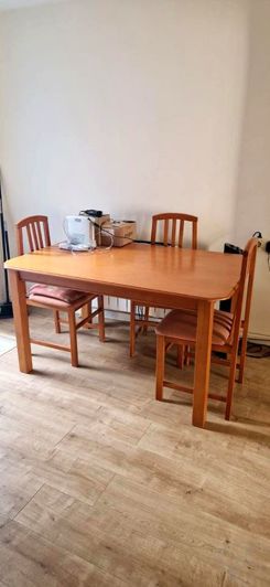 Image No.20-4 Bed Property for sale