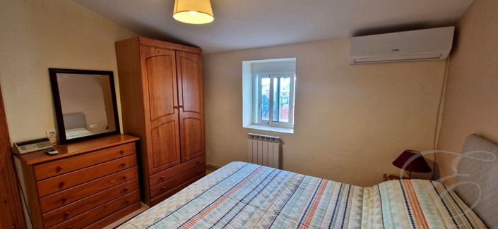 Image No.6-4 Bed Property for sale