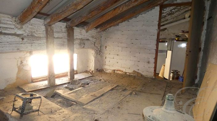 Image No.11-6 Bed Property for sale