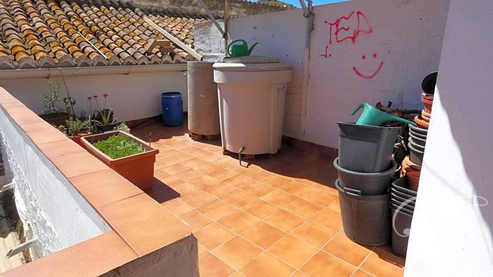 Image No.14-6 Bed Property for sale