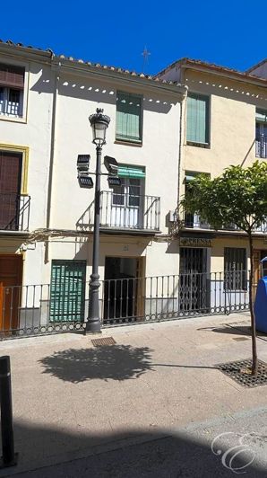 Image No.1-Propriété de 5 chambres à vendre à Archidona