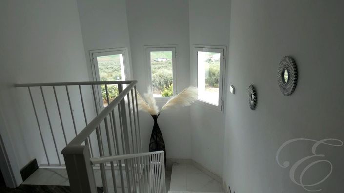 Image No.15-4 Bed Property for sale