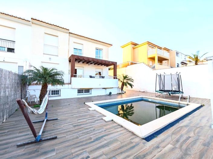 Image No.1-Propriété de 3 chambres à vendre à Torrox