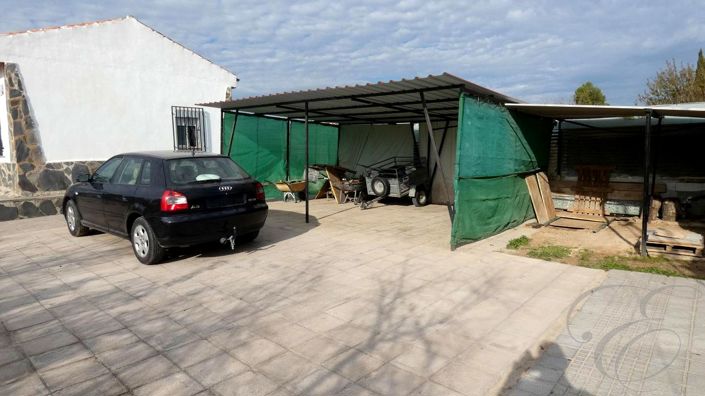 Image No.22-3 Bed Property for sale