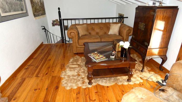 Image No.14-5 Bed Property for sale