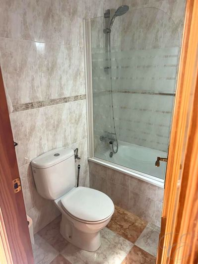 Image No.12-2 Bed Property for sale