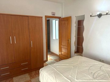 4055113c-0004127439