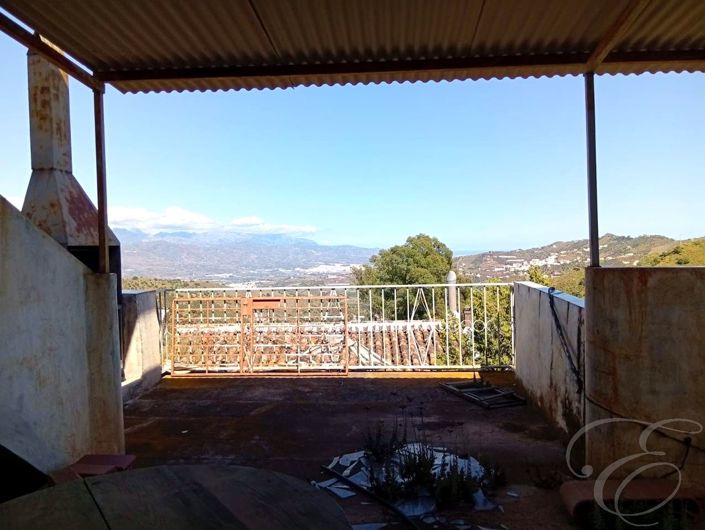 Image No.6-3 Bed Property for sale